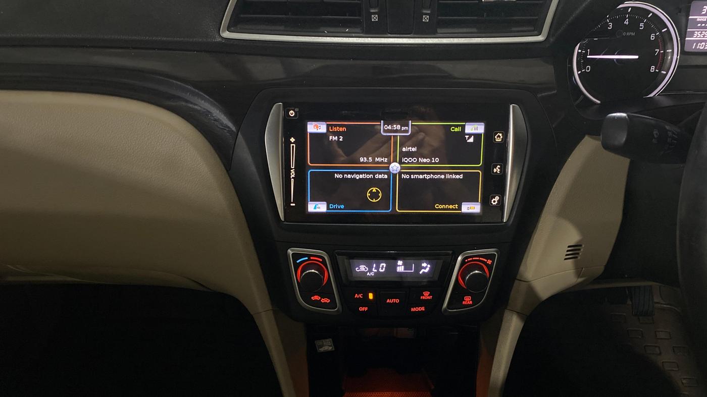 2017 Maruti Ciaz ALPHA 1.4 PETROL, Petrol, Manual, 35,251 km, Air Conditioner