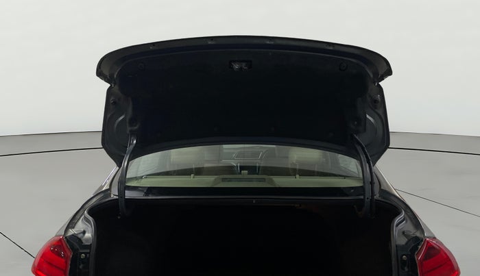 2019 Maruti Ciaz ALPHA  AT 1.5 SHVS PETROL, Petrol, Automatic, 66,179 km, Boot Door Open