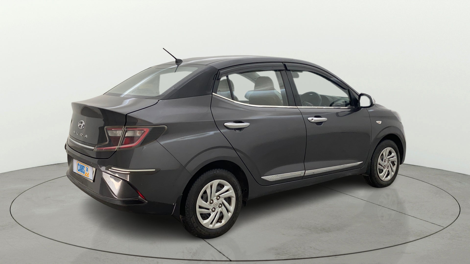 camera-Right-Back-Diagonal