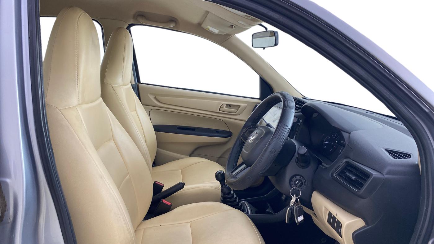 2021 Honda Amaze 1.2L I-VTEC E, Petrol, Manual, 36,145 km, Right Side Front Door Cabin