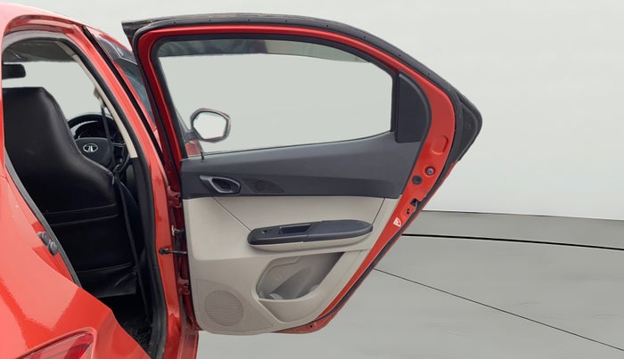 2018 Tata Tiago XTA PETROL, Petrol, Automatic, 65,338 km, RHS Rear Door