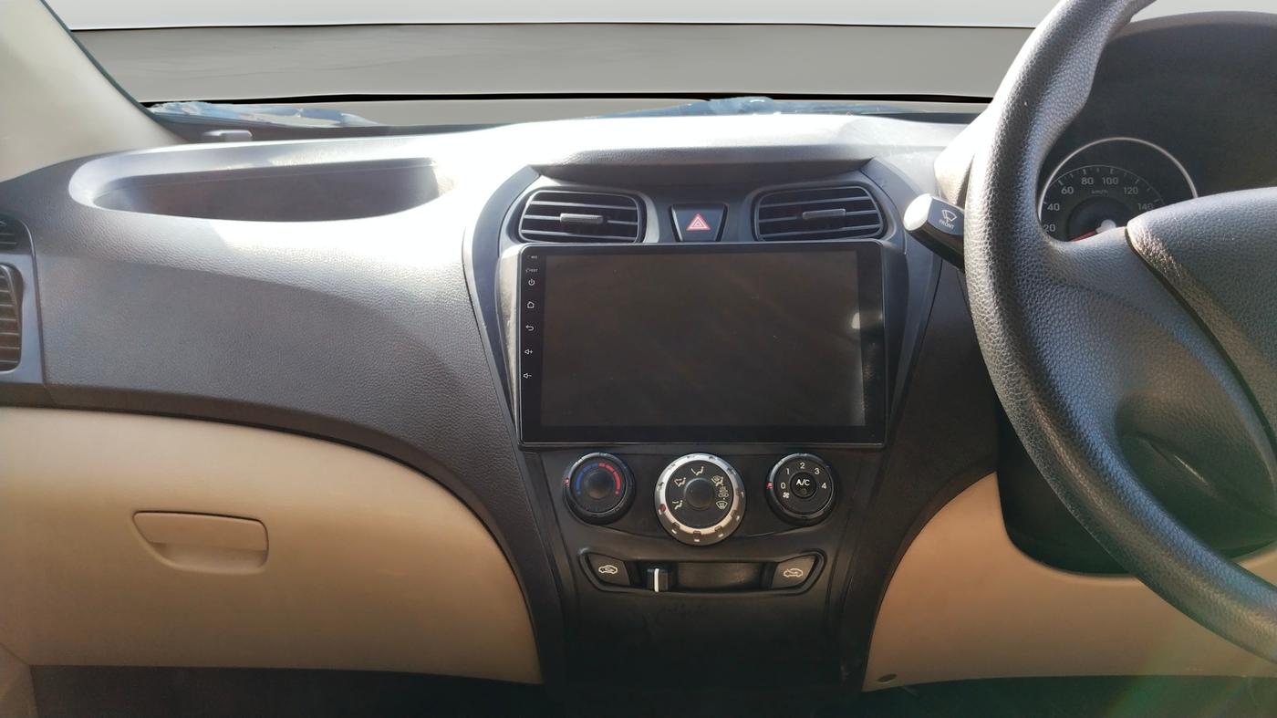 2017 Hyundai Eon MAGNA +, Petrol, Manual, 33,993 km, Air Conditioner