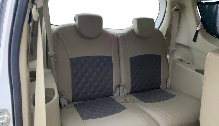 2016 Maruti Ertiga VXI, Petrol, Manual, 39,738 km, Third Seat Row ( optional )