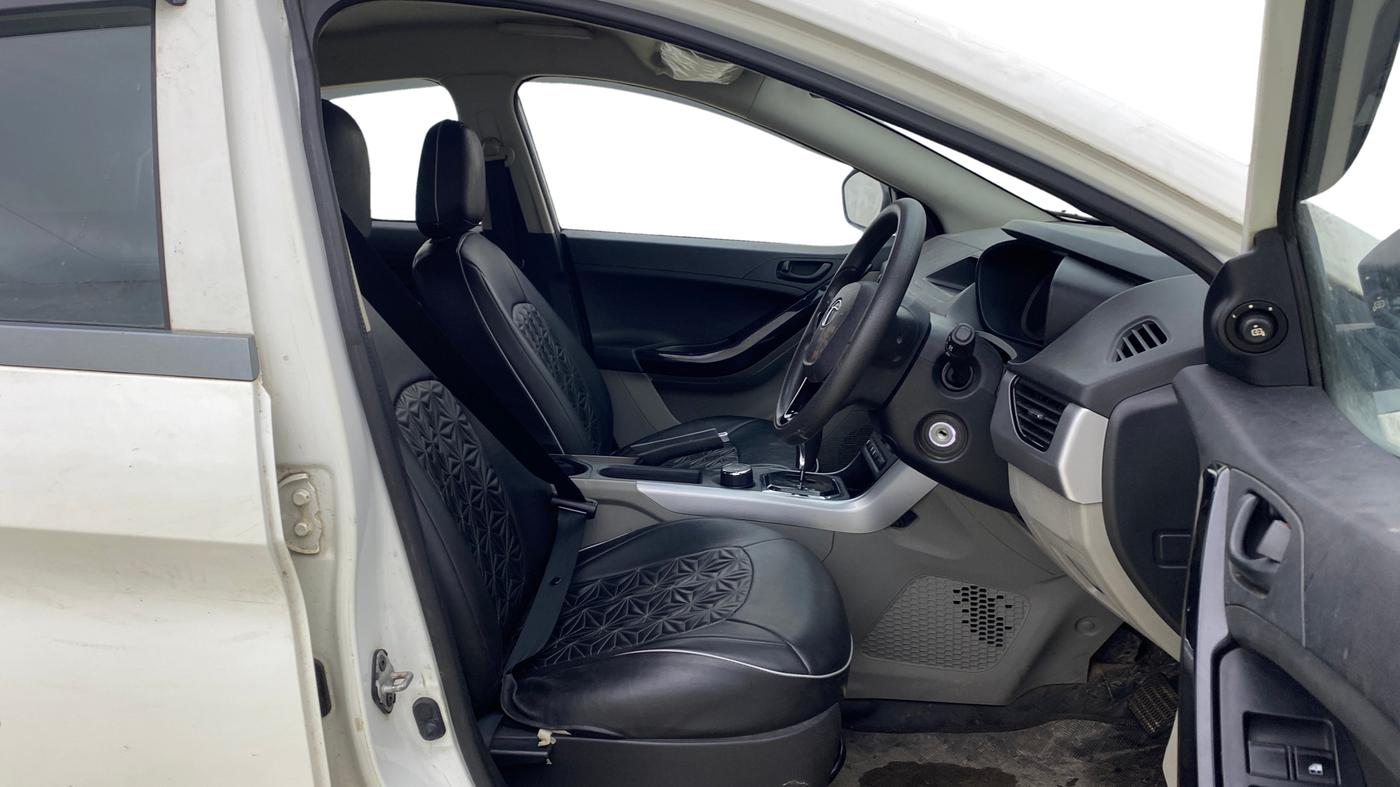 2019 Tata NEXON XMA PETROL, Petrol, Automatic, 21,699 km, Right Side Front Door Cabin