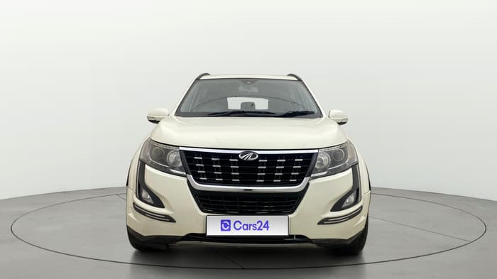 2019 Mahindra XUV500 W7, Diesel, Manual, 1,40,485 km, Front
