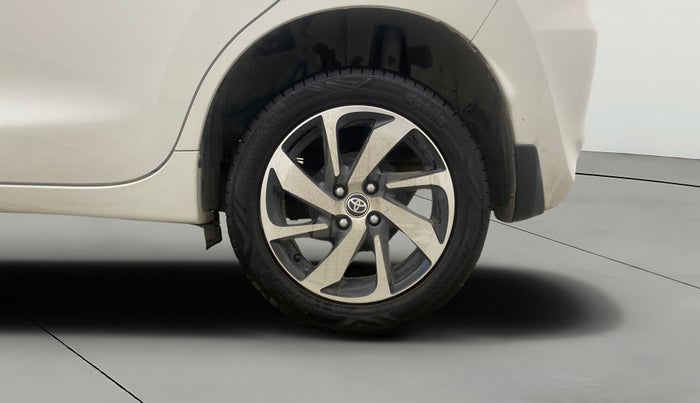 2025 Toyota Glanza V AMT, Petrol, Automatic, 8,878 km, Left Rear Wheel