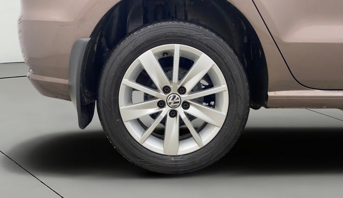 2016 Volkswagen Ameo HIGHLINE1.2L, Petrol, Manual, 67,291 km, Right Rear Wheel