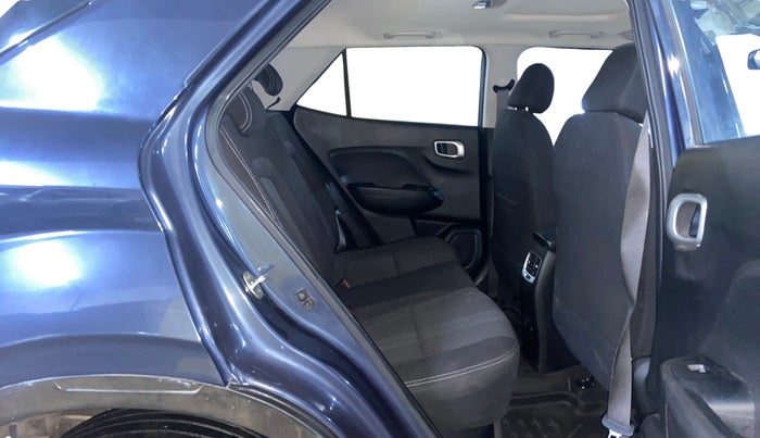 2020 Hyundai VENUE SX 1.0 (O) TURBO, Petrol, Manual, 50,377 km, Right Side Rear Door Cabin