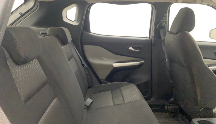 2021 Nissan MAGNITE XL, Petrol, Manual, 69,890 km, Right Side Rear Door Cabin