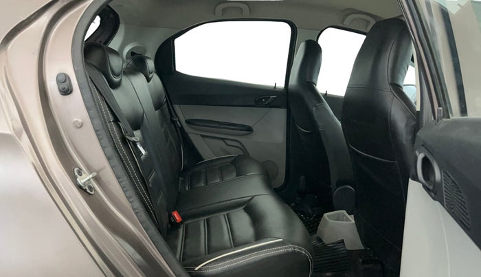 2017 Tata Tiago XT PETROL, CNG, Manual, 93,663 km, Right Side Rear Door Cabin