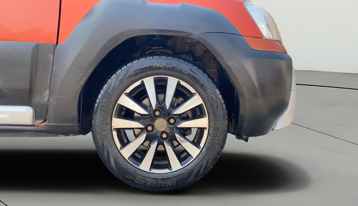 2020 Toyota Etios CROSS 1.2 G, CNG, Manual, 65,593 km, Right Front Wheel