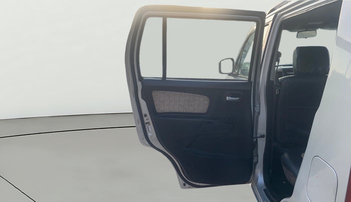 2017 Maruti Wagon R 1.0 VXI, Petrol, Manual, 60,873 km, LHS Rear Door