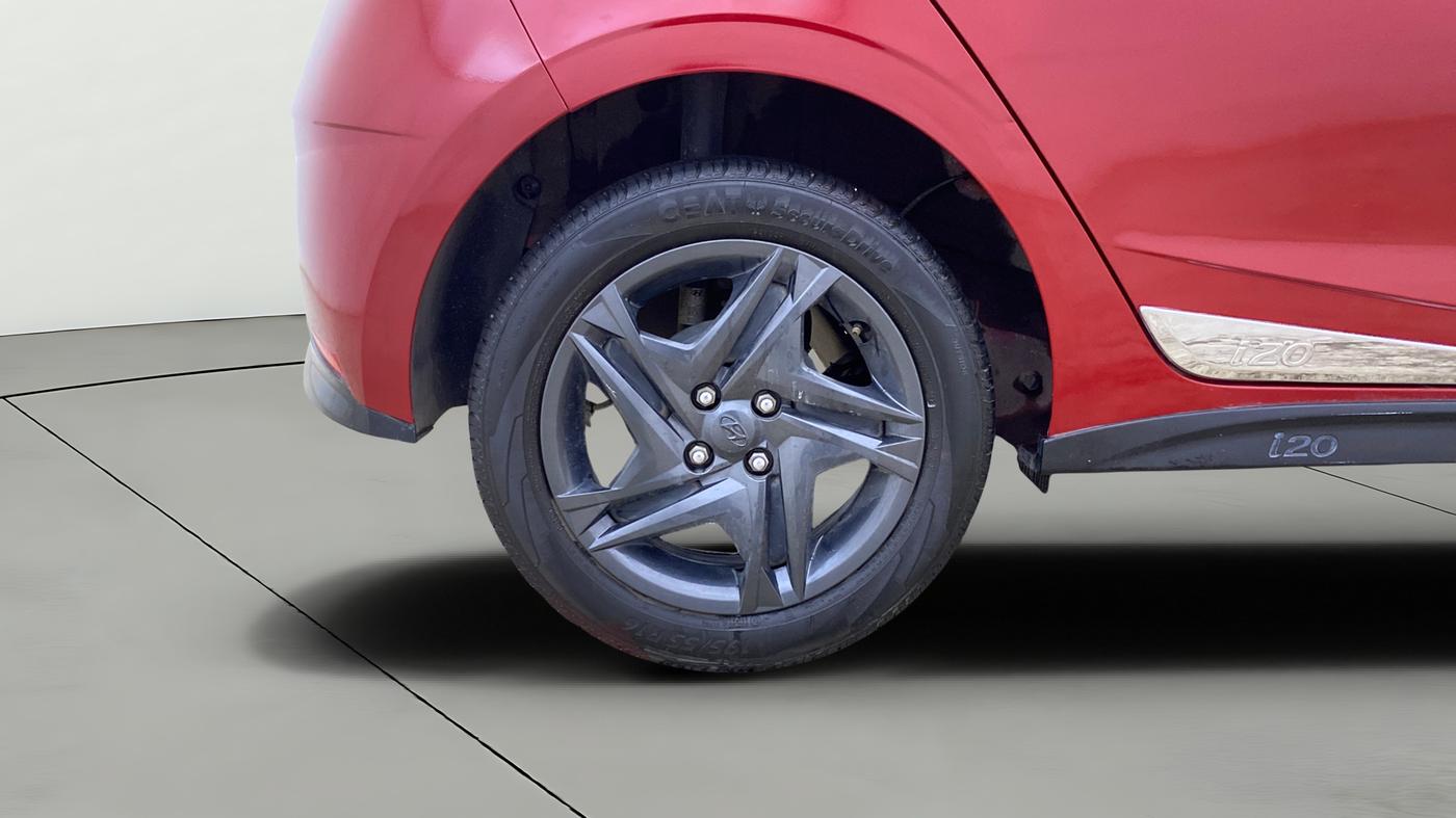 2021 Hyundai NEW I20 SPORTZ 1.2 AT, Petrol, Automatic, 37,409 km, Right Rear Wheel
