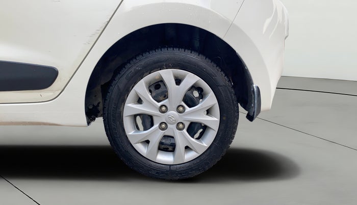 2015 Hyundai Grand i10 SPORTZ 1.2 KAPPA VTVT, Petrol, Manual, 6,138 km, Left Rear Wheel