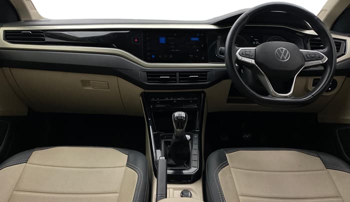 2022 Volkswagen VIRTUS HIGHLINE TSI 1.0 MT, Petrol, Manual, 31,468 km, Dashboard