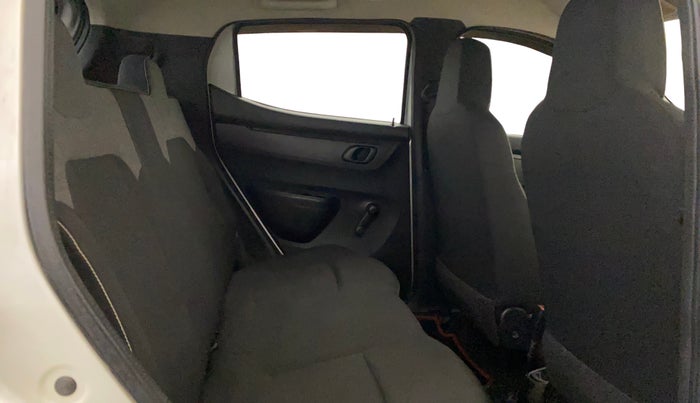 2020 Renault Kwid RXL, Petrol, Manual, 94,786 km, Right Side Rear Door Cabin