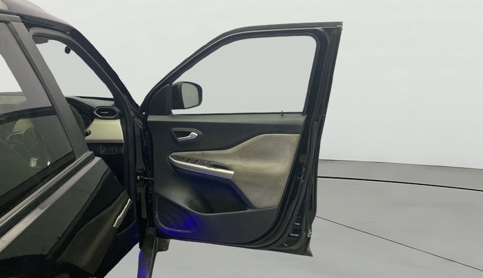 2023 Nissan MAGNITE XL, Petrol, Manual, 41,704 km, RHS Front Door