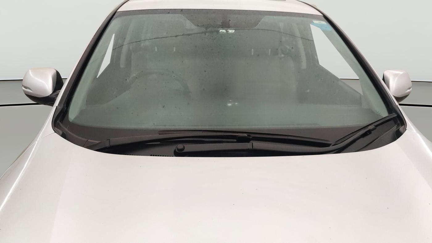 2015 Honda CRV 2.4L 2WD AT, Petrol, Automatic, 1,04,498 km, Front Windshield