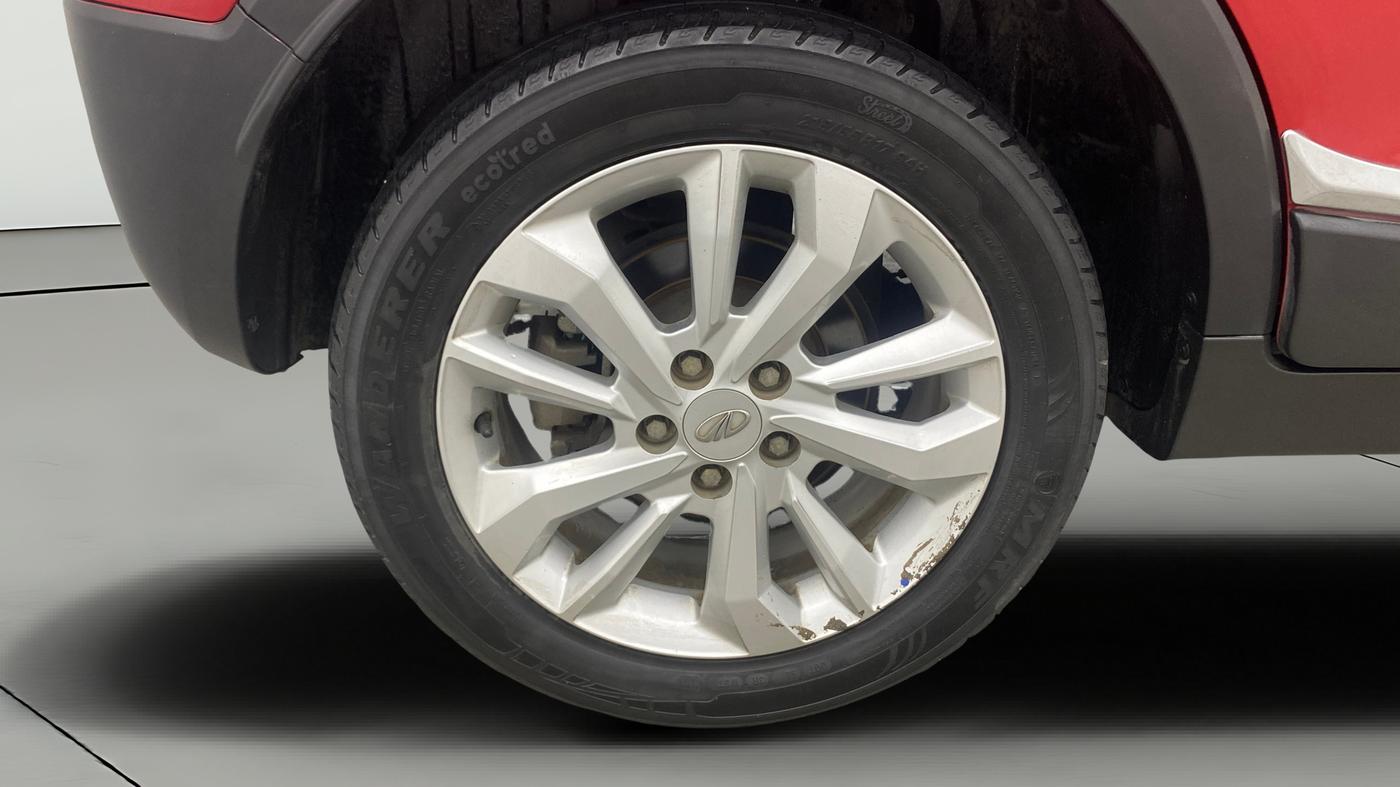 2021 Mahindra XUV300 W8 1.2 PETROL, Petrol, Manual, 55,848 km, Right Rear Wheel