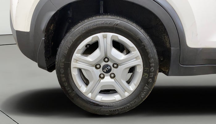 2021 KIA SONET HTK PLUS 1.5 AT, Diesel, Automatic, 83,619 km, Right Rear Wheel