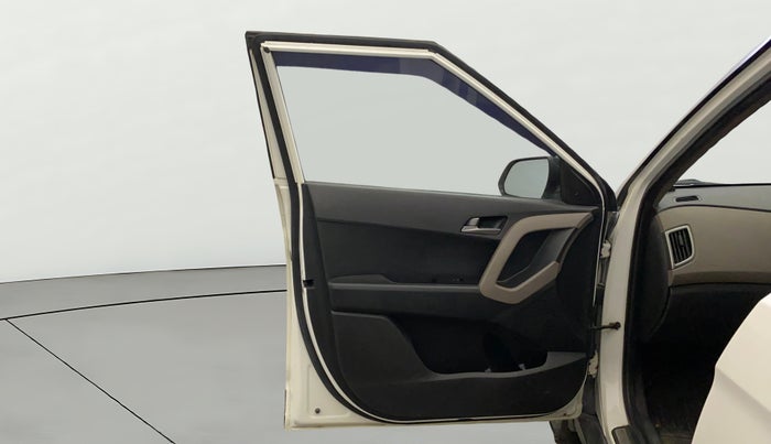 2016 Hyundai Creta SX PLUS AT 1.6 PETROL, Petrol, Automatic, 74,097 km, LHS Front Door