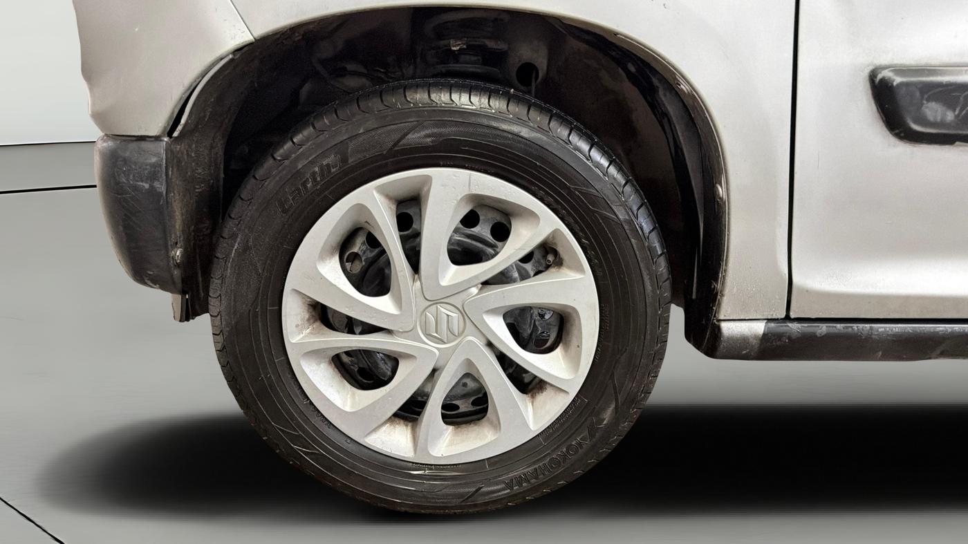 2022 Maruti S PRESSO VXI PLUS AMT, Petrol, Automatic, 90,546 km, Left Front Wheel