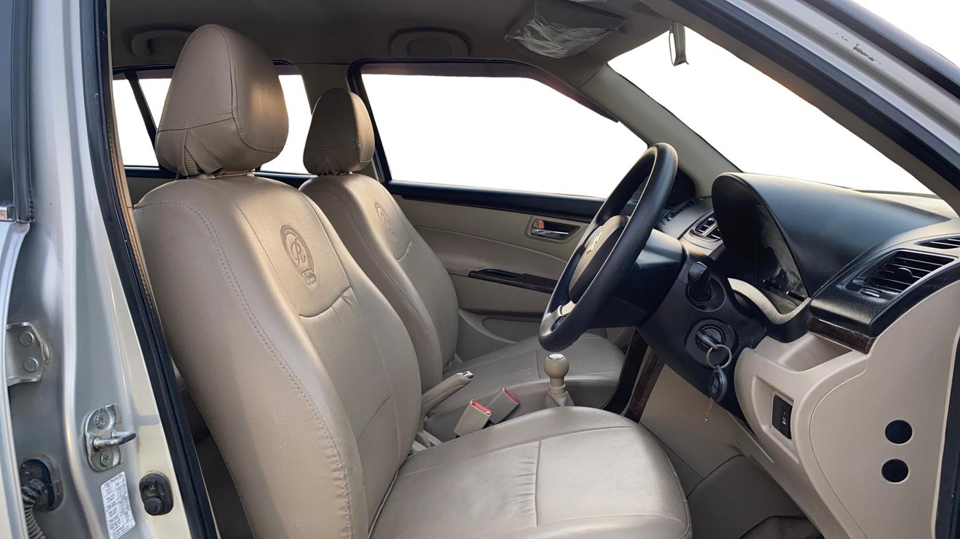 2015 Maruti Swift Dzire VXI, Petrol, Manual, 76,868 km, Right Side Front Door Cabin