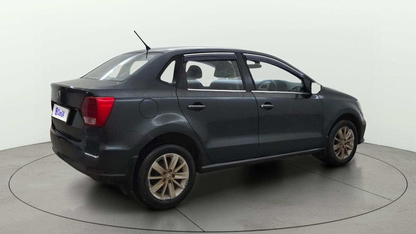 2016 Volkswagen Ameo HIGHLINE1.2L, Petrol, Manual, 74,987 km, Right Back Diagonal
