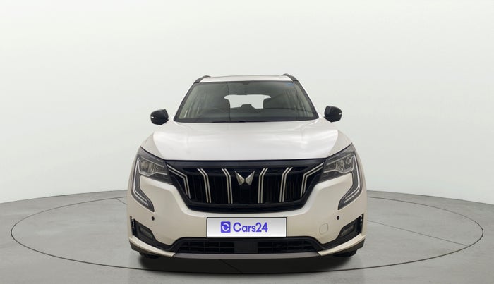 2022 Mahindra XUV700 AX 5 P AT 5 STR, Petrol, Automatic, 22,173 km, Front