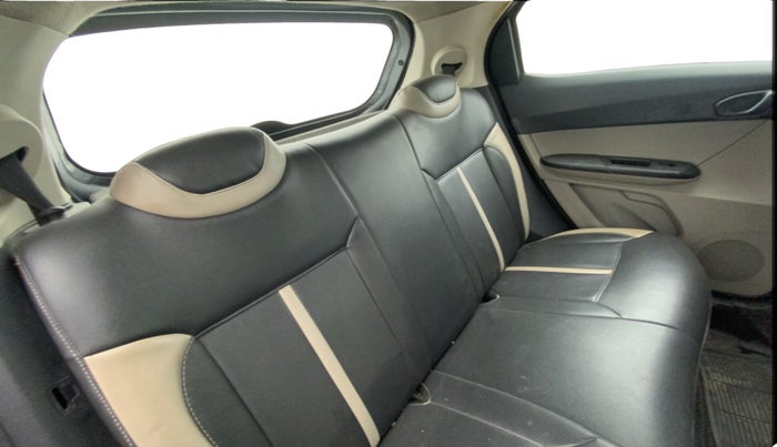2018 Tata Tiago XT PETROL, Petrol, Manual, 66,197 km, Right Side Rear Door Cabin