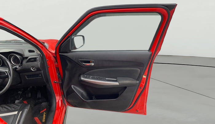 2020 Maruti Swift ZXI PLUS, Petrol, Manual, 77,993 km, RHS Front Door