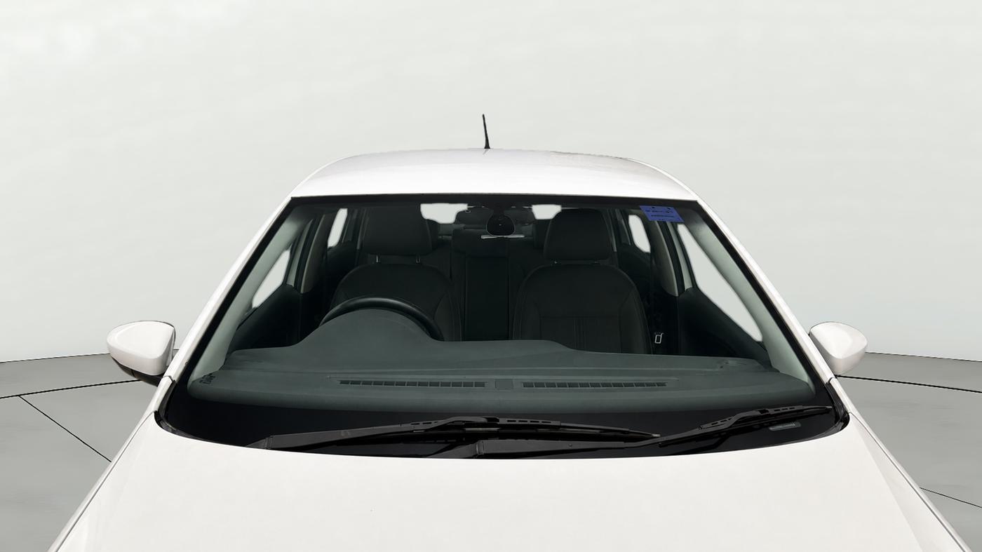 2020 Volkswagen Polo HIGHLINE PLUS 1.0, Petrol, Manual, 1,15,234 km, Front Windshield