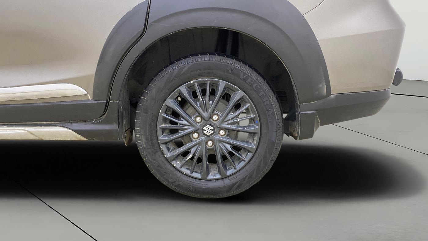2021 Maruti XL6 ZETA MT, Petrol, Manual, 42,231 km, Left Rear Wheel