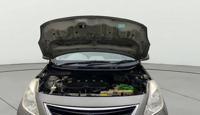 2013 Nissan Sunny XL DIESEL, Diesel, Manual, 1,08,300 km, Open Bonet
