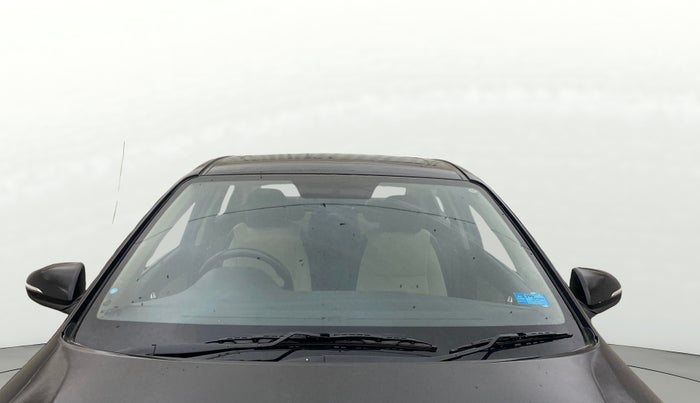 2018 Hyundai Verna 1.6 CRDI SX + AT, Diesel, Automatic, 1,24,498 km, Front Windshield