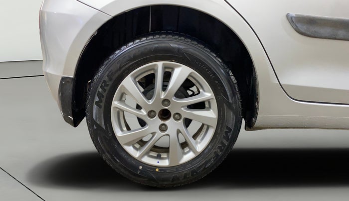 2013 Maruti Swift ZXI, Petrol, Manual, 20,431 km, Right Rear Wheel