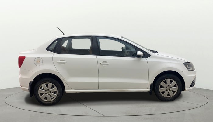 2018 Volkswagen Ameo TRENDLINE 1.5L, Diesel, Manual, 1,17,375 km, Right Side View