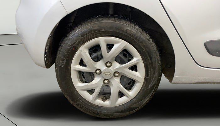 2019 Hyundai Grand i10 SPORTZ 1.2 KAPPA VTVT, Petrol, Manual, 71,860 km, Right Rear Wheel