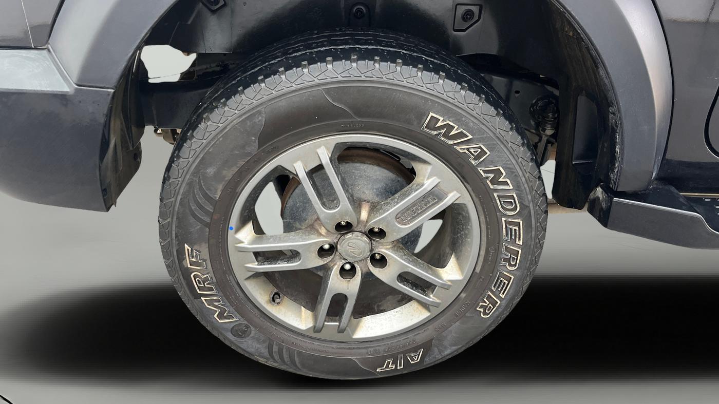 2022 Mahindra Thar LX PETROL HT 4WD AT, Petrol, Automatic, 67,152 km, Right Rear Wheel