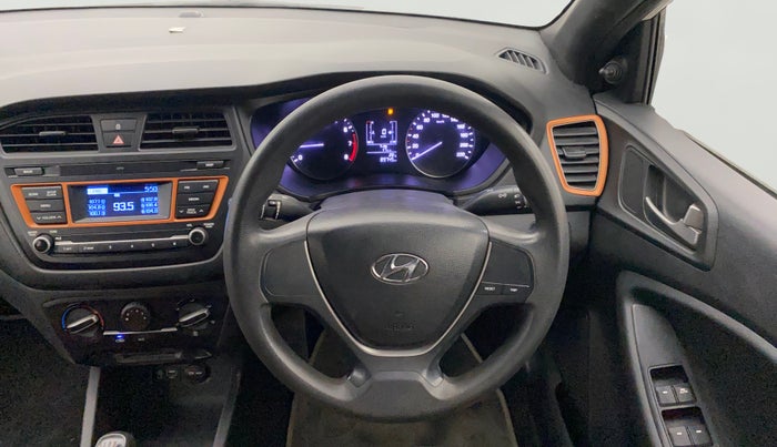 2017 Hyundai i20 Active 1.2 BASE, Petrol, Manual, 89,713 km, Steering Wheel Close Up