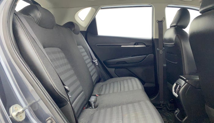 2022 KIA SONET HTK PLUS 1.2, Petrol, Manual, 19,306 km, Right Side Rear Door Cabin
