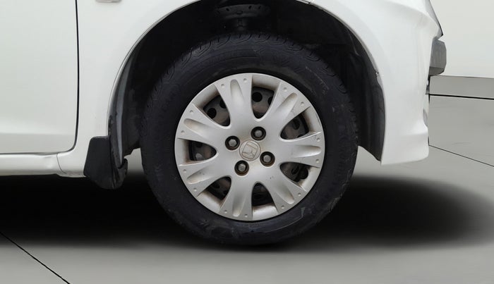 2013 Honda Brio S MT, Petrol, Manual, 64,188 km, Right Front Wheel
