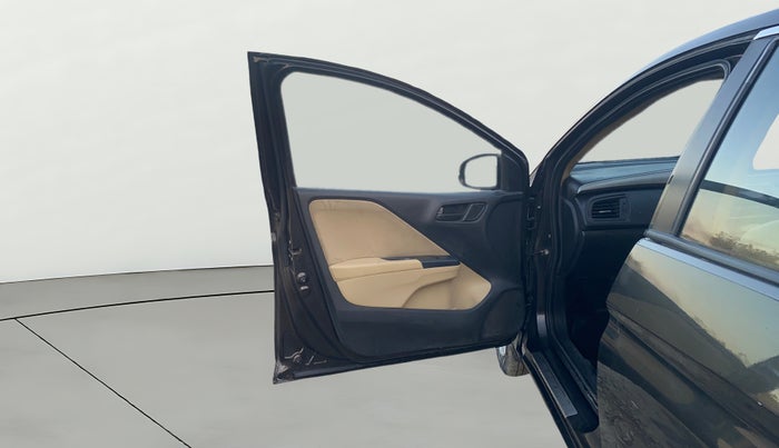 2016 Honda City 1.5L I-VTEC SV, CNG, Manual, 1,48,308 km, LHS Front Door