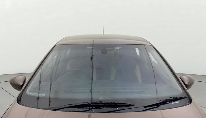 2016 Volkswagen Polo HIGHLINE1.2L, Petrol, Manual, 91,915 km, Front Windshield