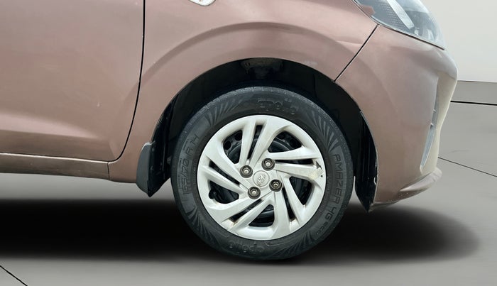 2022 Hyundai AURA S 1.2 CNG, CNG, Manual, 77,572 km, Right Front Wheel