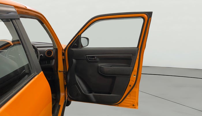 2021 Maruti S PRESSO VXI PLUS AMT, Petrol, Automatic, 73,876 km, RHS Front Door