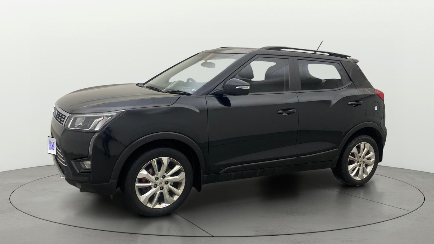 2020 Mahindra XUV300 W8 1.5 DIESEL, Diesel, Manual, 93,468 km, Left Front Diagonal