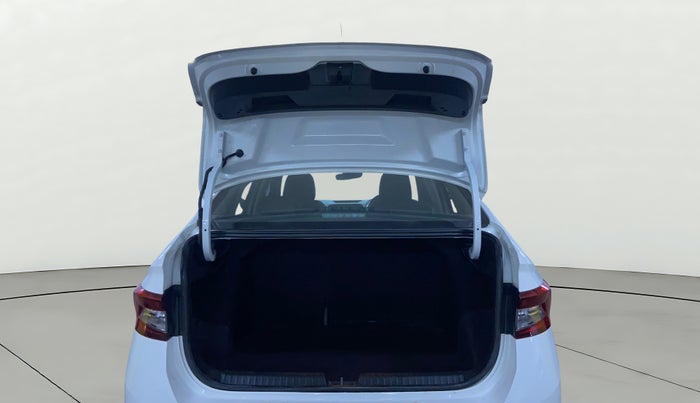 2022 Skoda SLAVIA STYLE 1.0L TSI MT, Petrol, Manual, 47,716 km, Boot Door Open