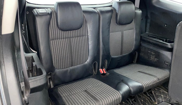 2023 KIA CARENS PRESTIGE 1.5 PETROL 7 STR, Petrol, Manual, 38,215 km, Third Seat Row ( optional )