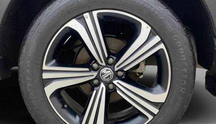 2022 MG ASTOR SHARP 1.5 MT, Petrol, Manual, 31,580 km, Left Rear Wheel